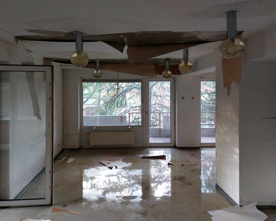 Professional trauma cleanup services in Ottawa, ON by certified experts.